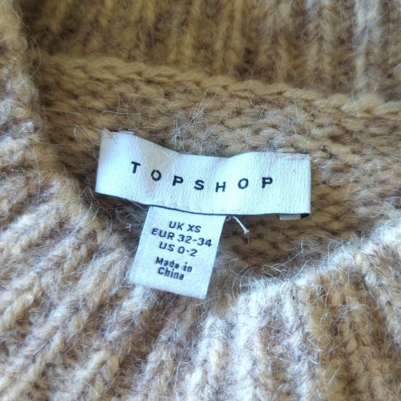 Topshop Oversized Sweater Dress in Oatmeal - Picture 9 of 10